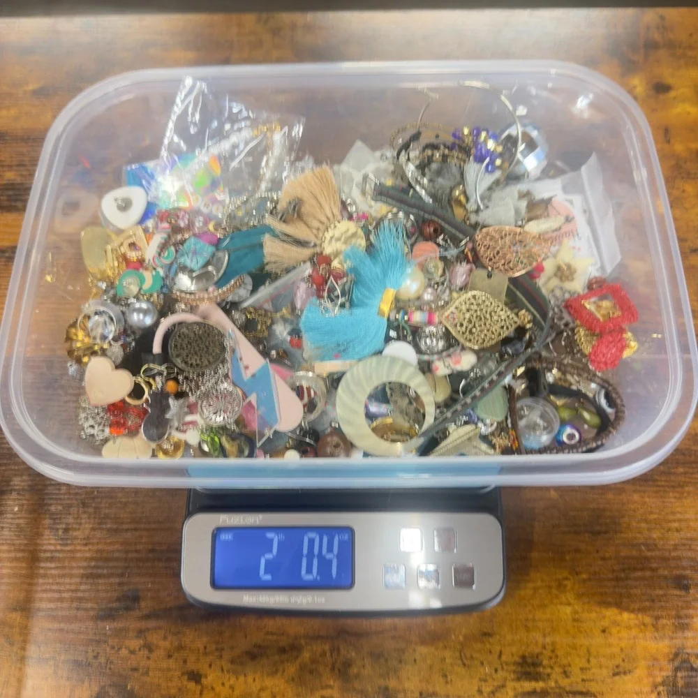 Craft Beading Jewelry Lot Mixed Fashion Accessories DIY Upcycle 2.04 Lbs Project